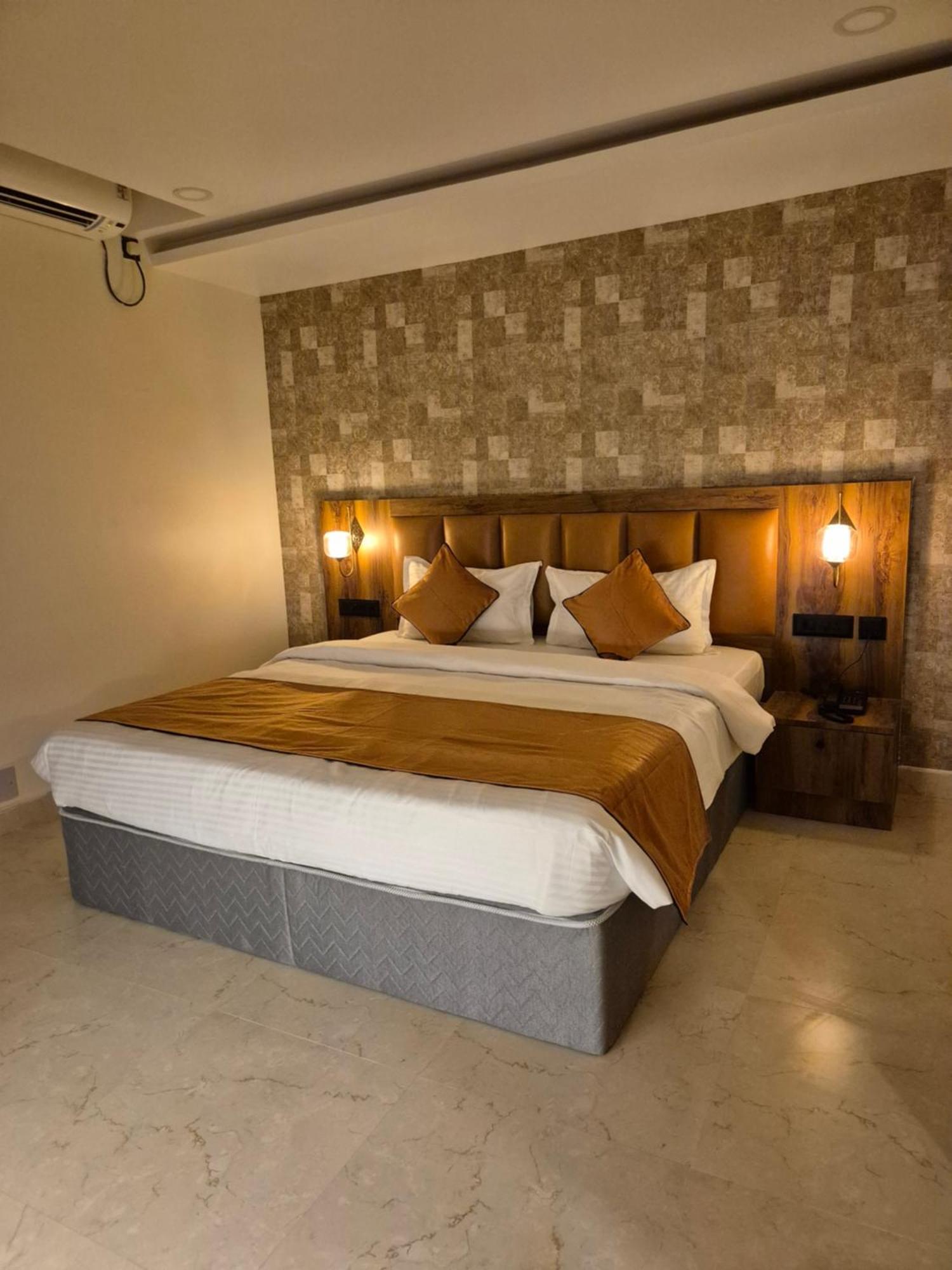 Hotel Orange Bhubaneswar Extérieur photo