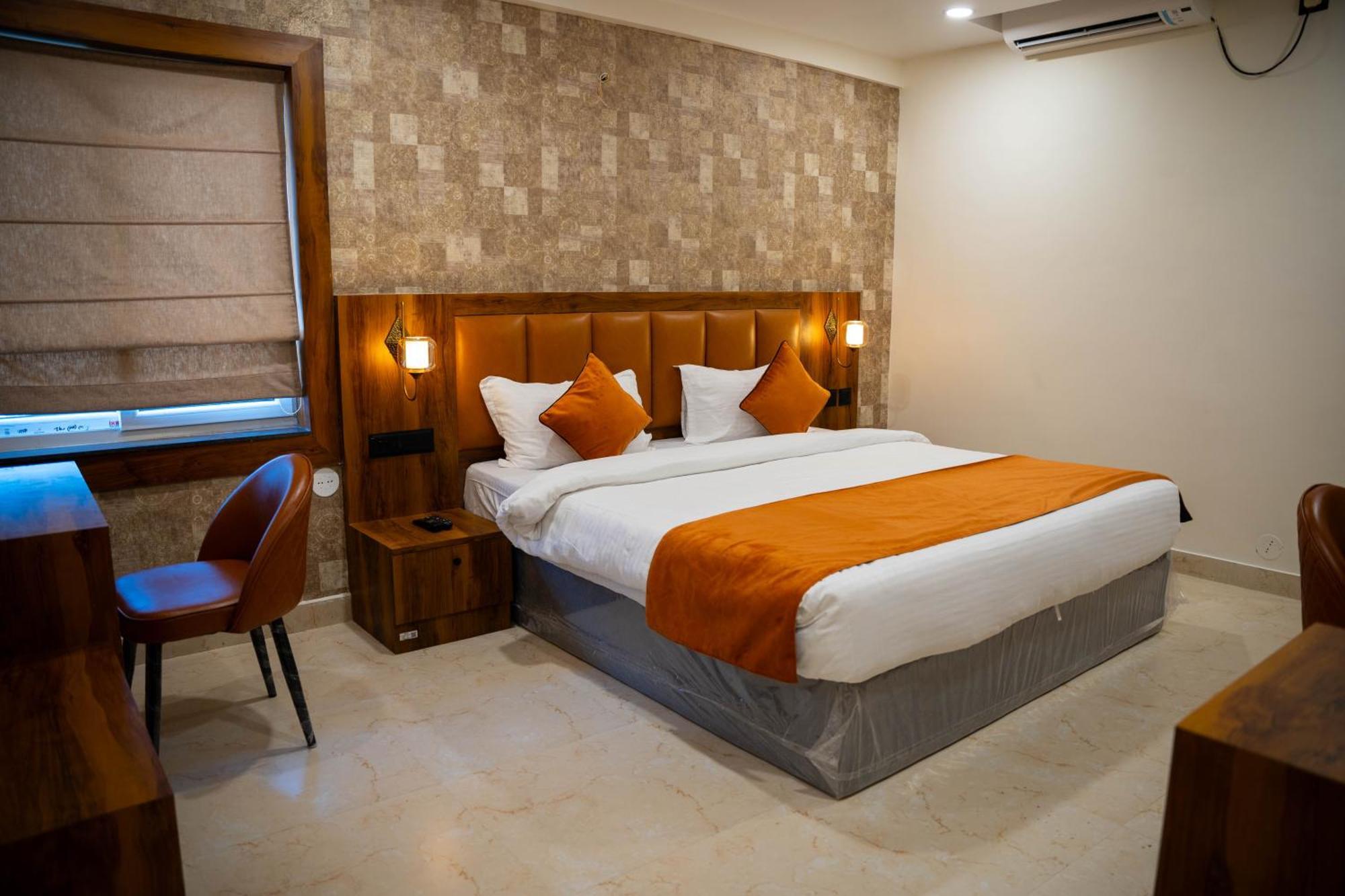 Hotel Orange Bhubaneswar Extérieur photo