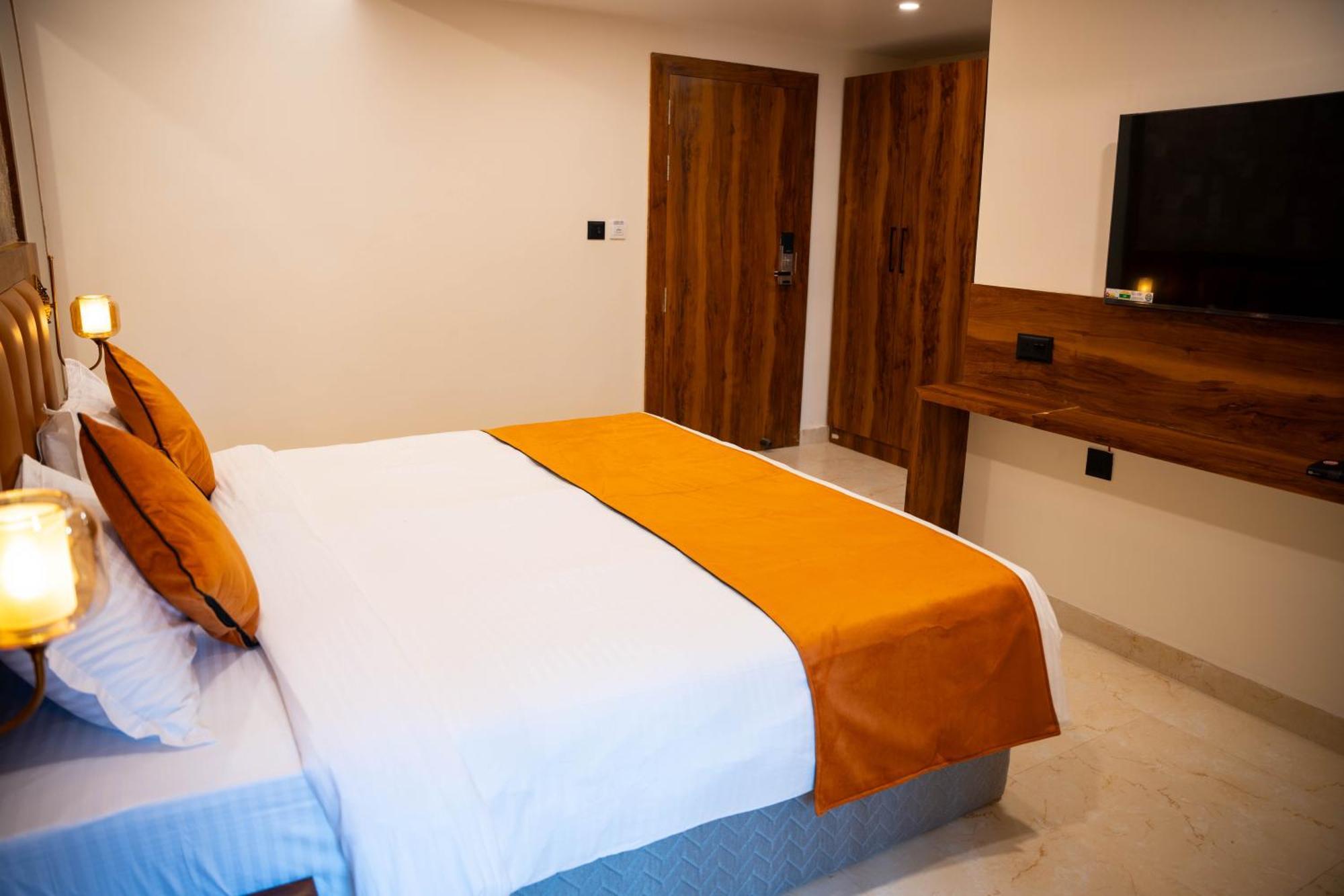 Hotel Orange Bhubaneswar Extérieur photo