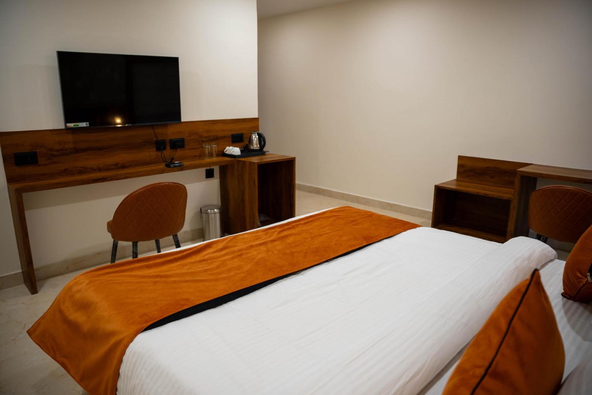 Hotel Orange Bhubaneswar Extérieur photo