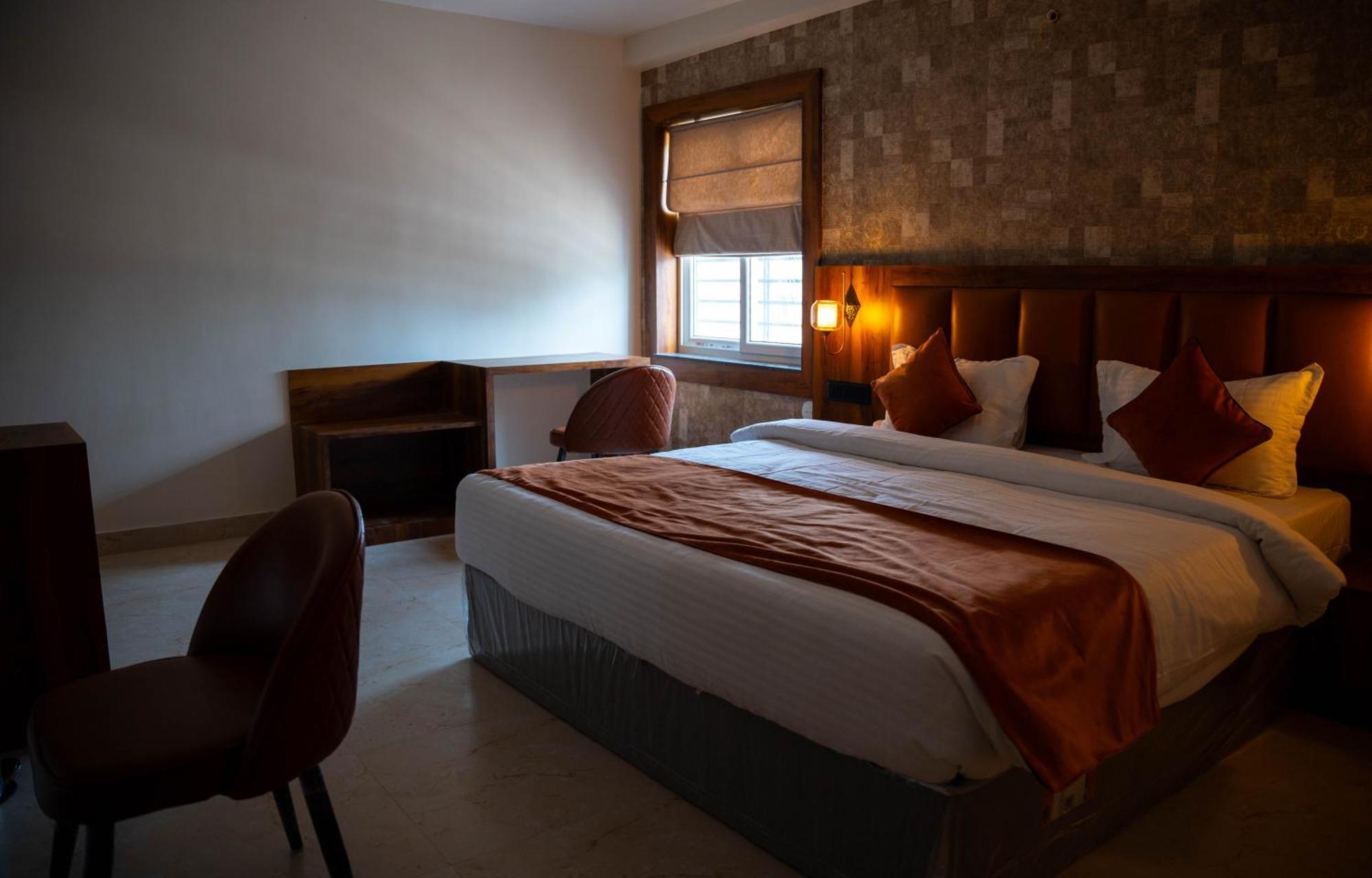 Hotel Orange Bhubaneswar Extérieur photo