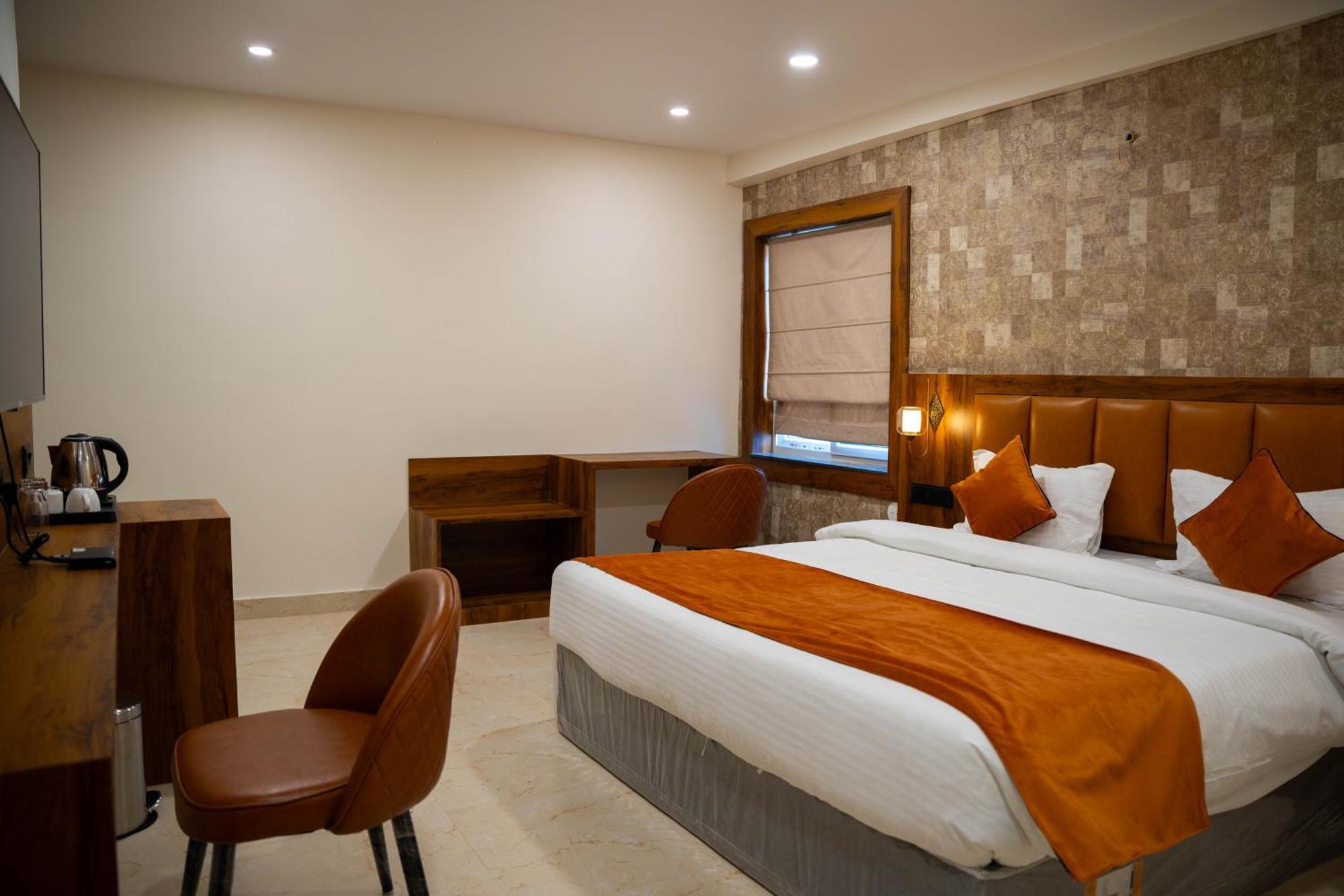 Hotel Orange Bhubaneswar Extérieur photo