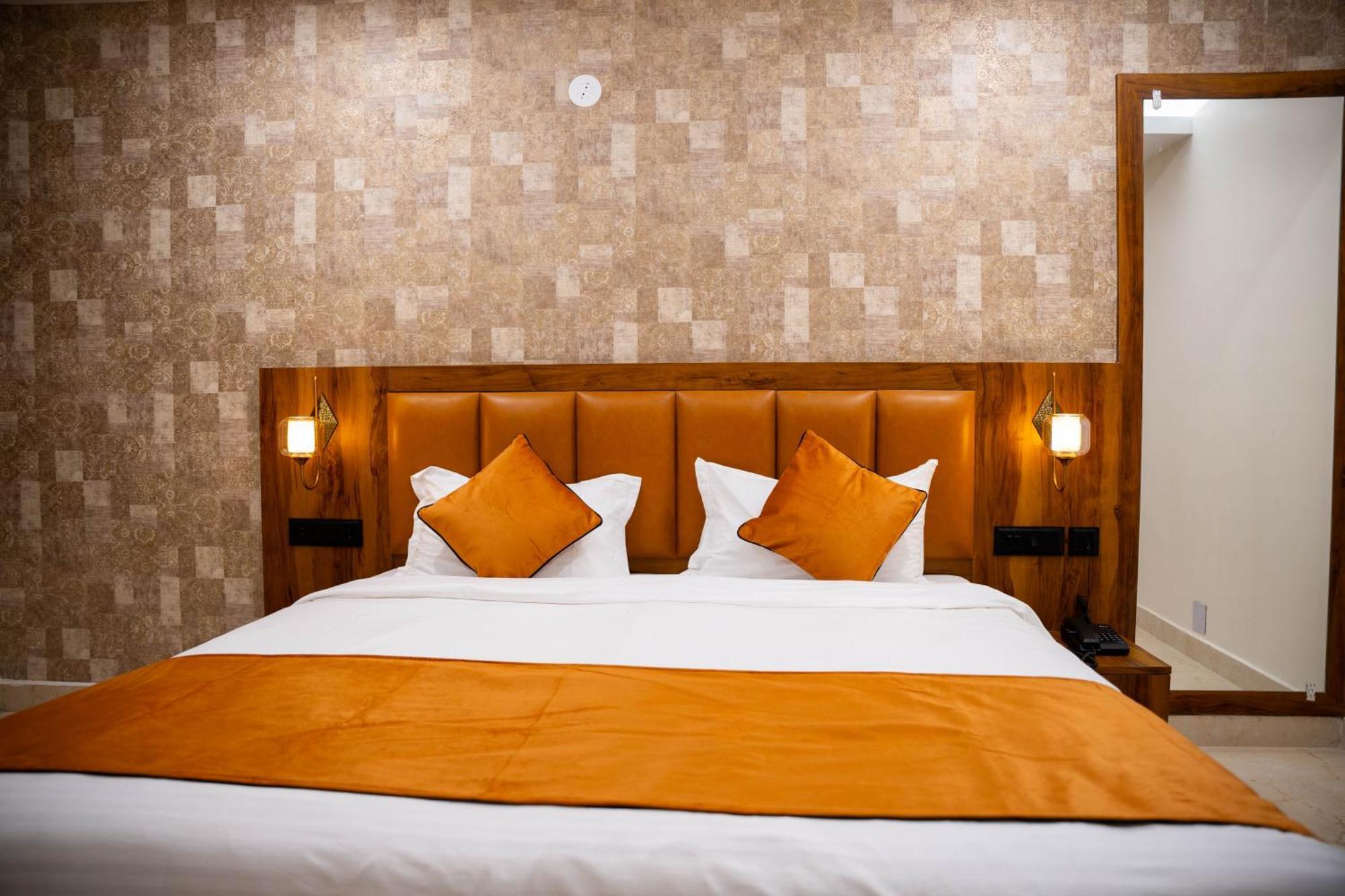 Hotel Orange Bhubaneswar Extérieur photo